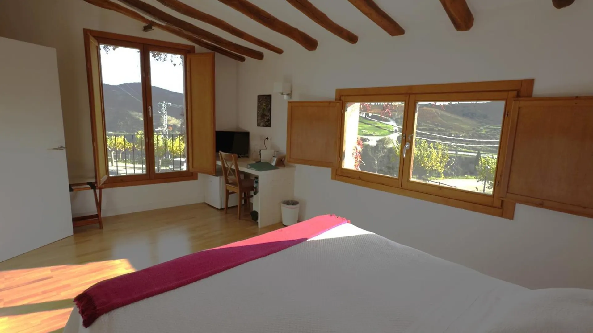 Clos Figueras Gratallops Spain