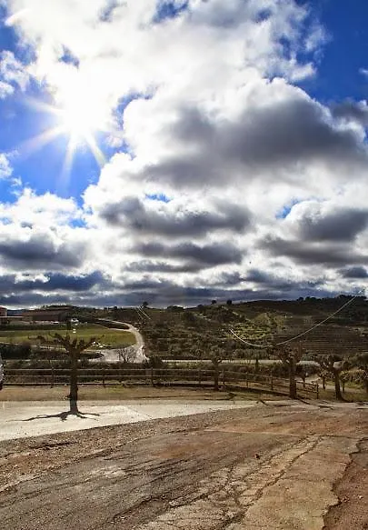 Clos Figueras Gratallops Bed & Breakfast